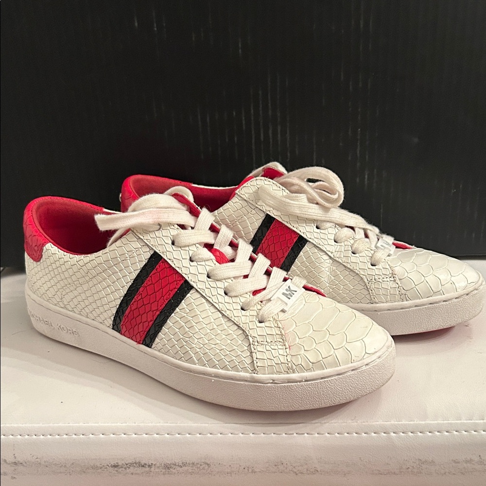 Michael Kors White and Red Textured Sneakers